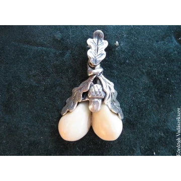 Tölgyfa levél medál grandlival